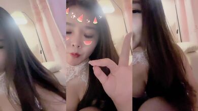 G乳尤物【臭宝呐】巨乳肥臀~跳蛋~多场无套啪~不小心内射~ (3)